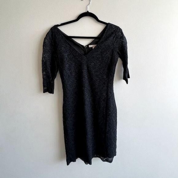 Banana Republic Dresses & Skirts - Banana Republic Lace Dress